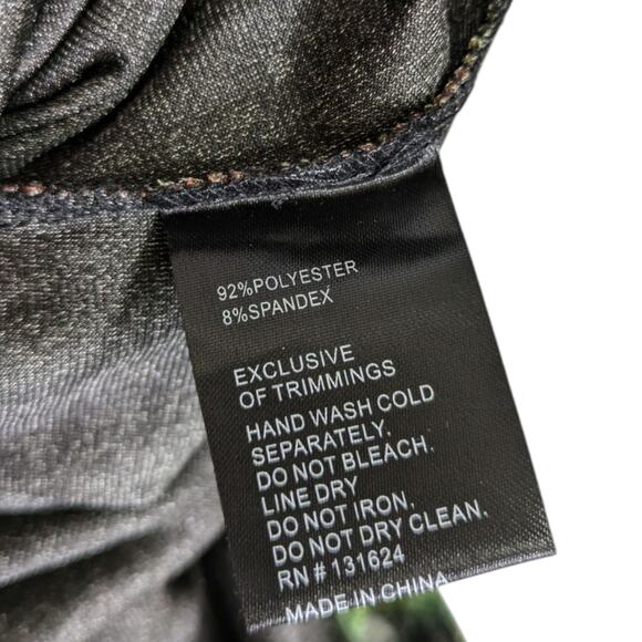 NEW Calessa Velvet Floral V Neck Top Small Whimsygoth Fairygrunge Boho Dark - Picture 8 of 9